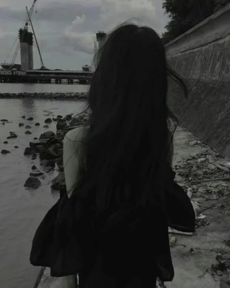 alone sad girl dp for facebook 15