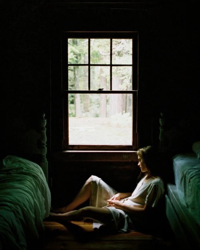 alone sad girl dp for facebook 23