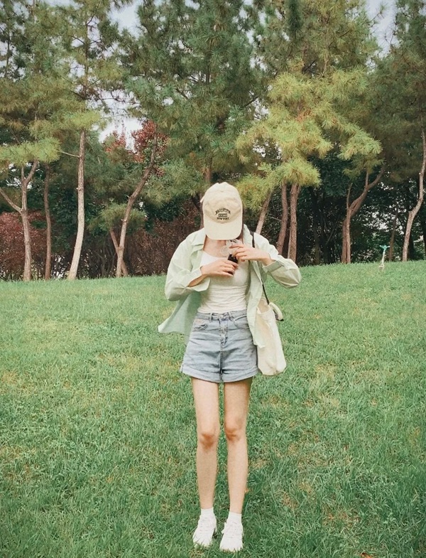 attitude cap girl dp 11