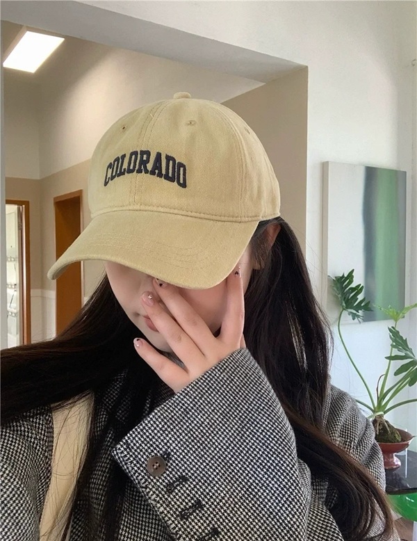 attitude cap girl dp 15