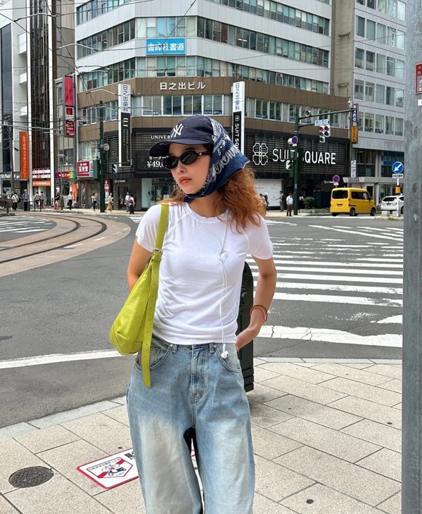 attitude cap girl dp 21