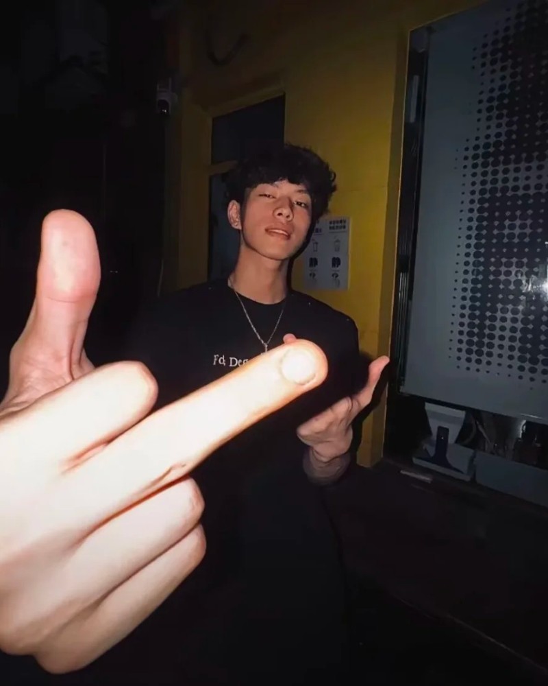 bad boy whatsapp dp 15