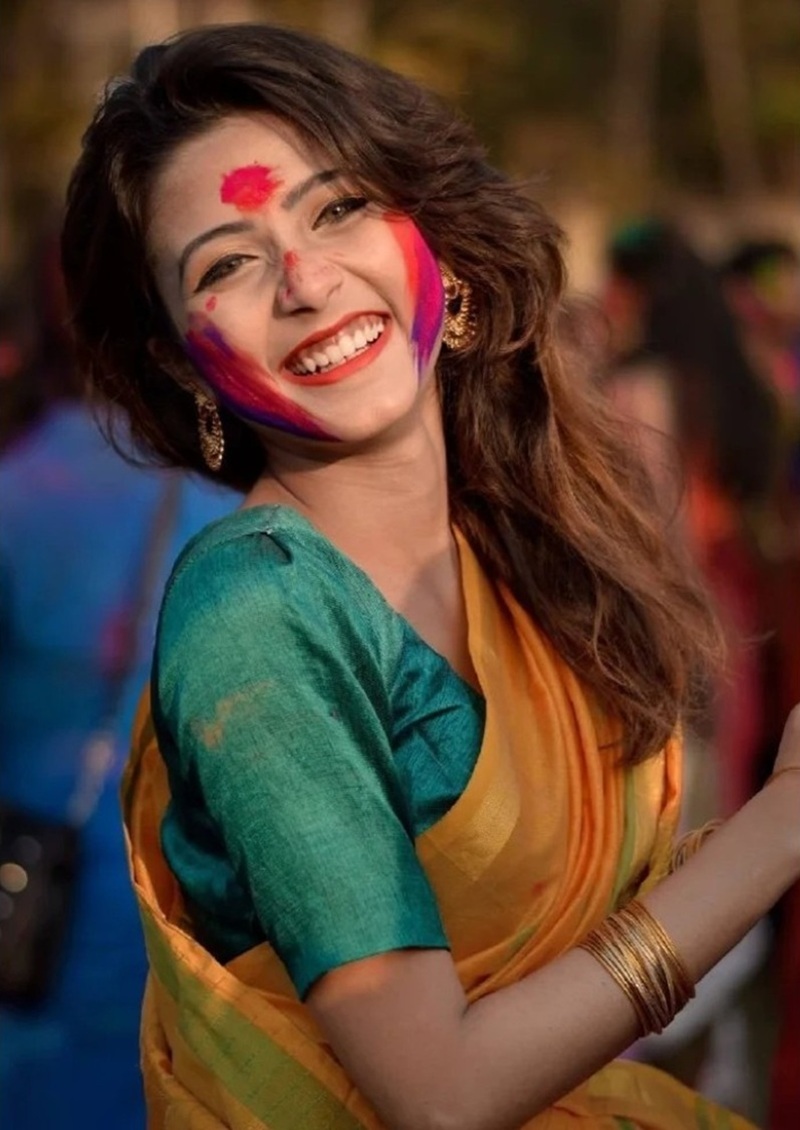 bindas girl dp 12