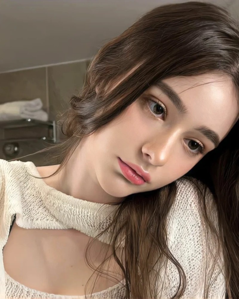 cool photos for whatsapp dp girl 24