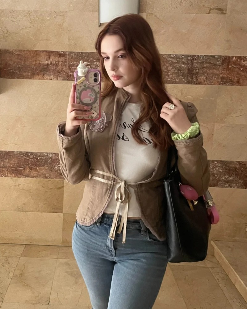 crazy girl dp 19 