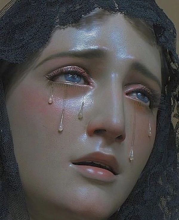 crying eyes dp 24