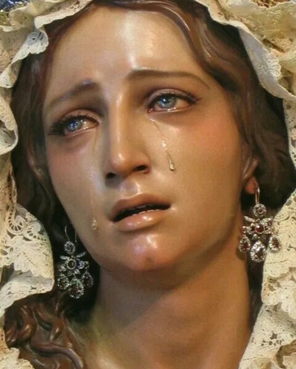 crying eyes dp 4