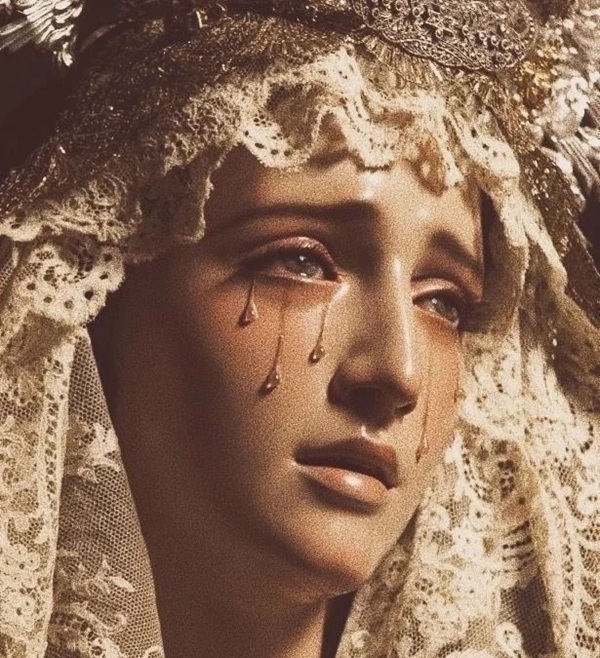 crying eyes dp for whatsapp