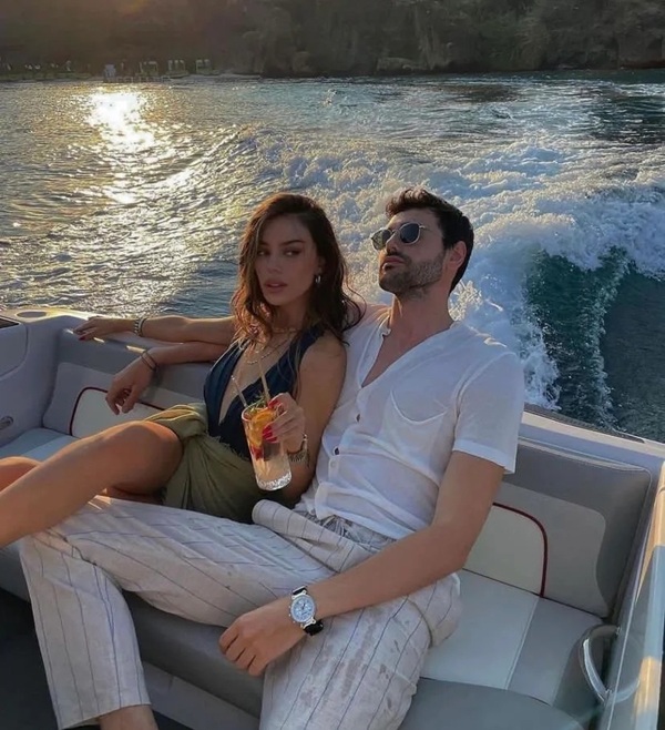 cute couple pic dp 32