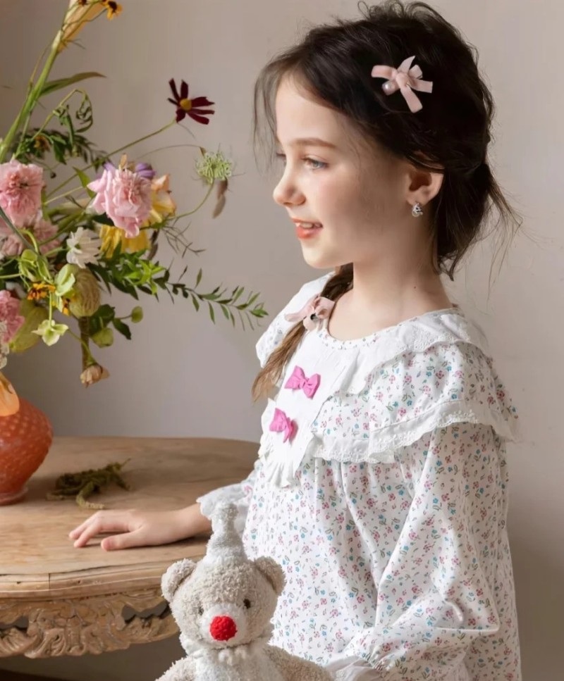 best cute girl dp for fb 