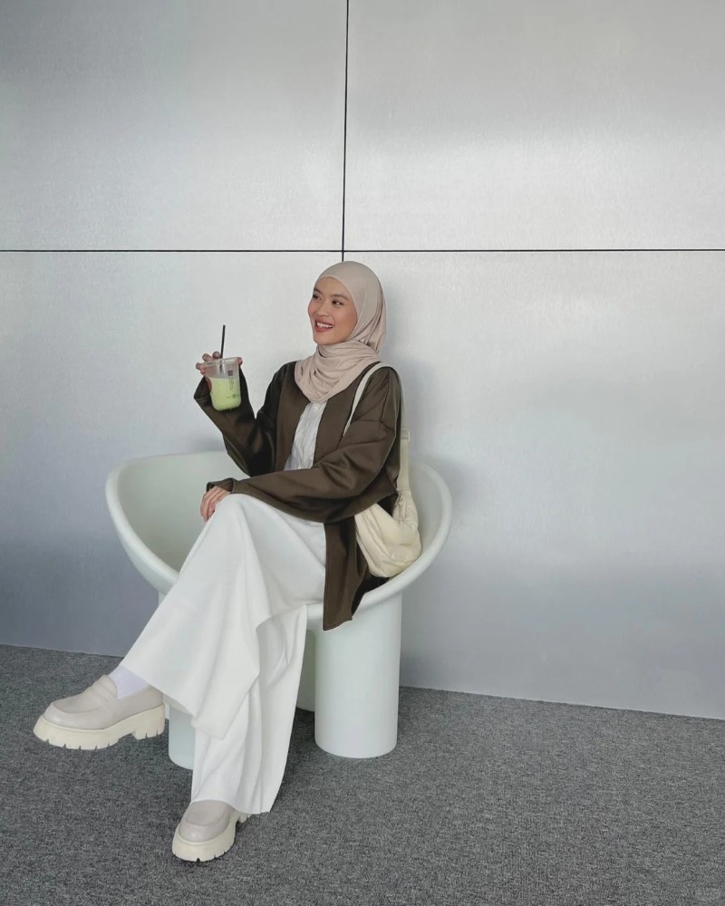 cute hijab dp instagram 12