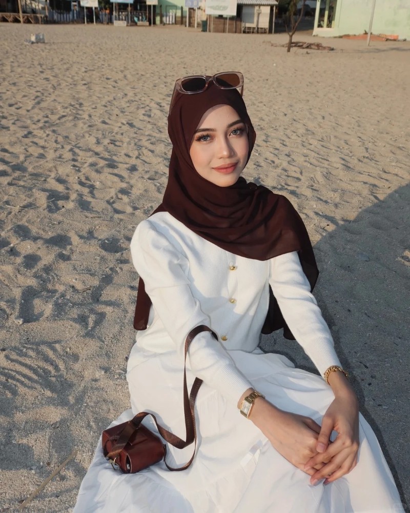 cute hijab dp instagram 13