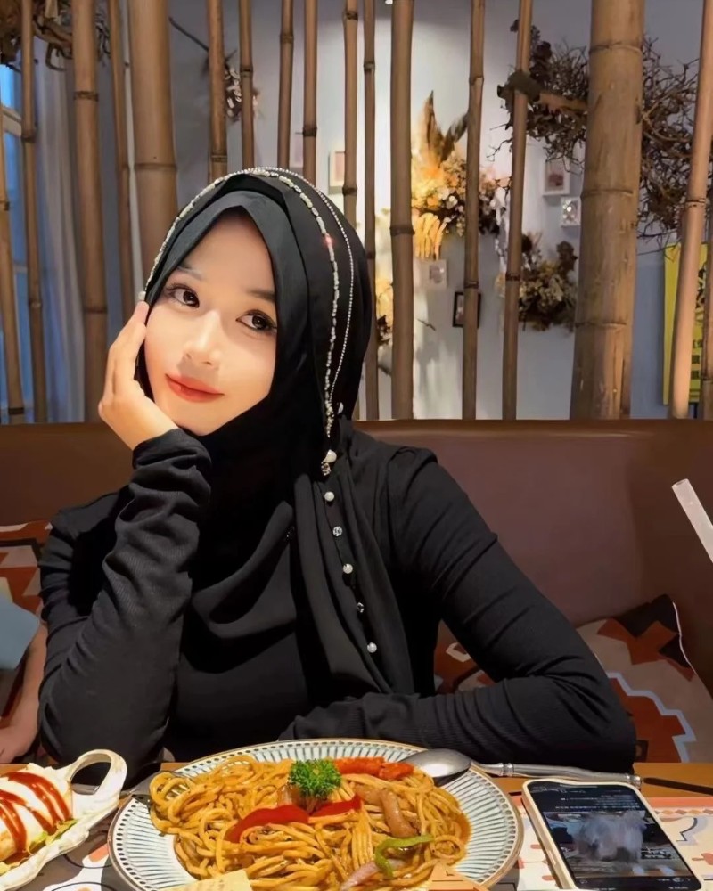 cute hijab dp instagram 36
