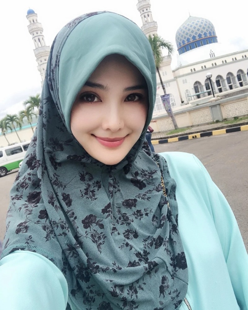 cute hijab dp instagram 44