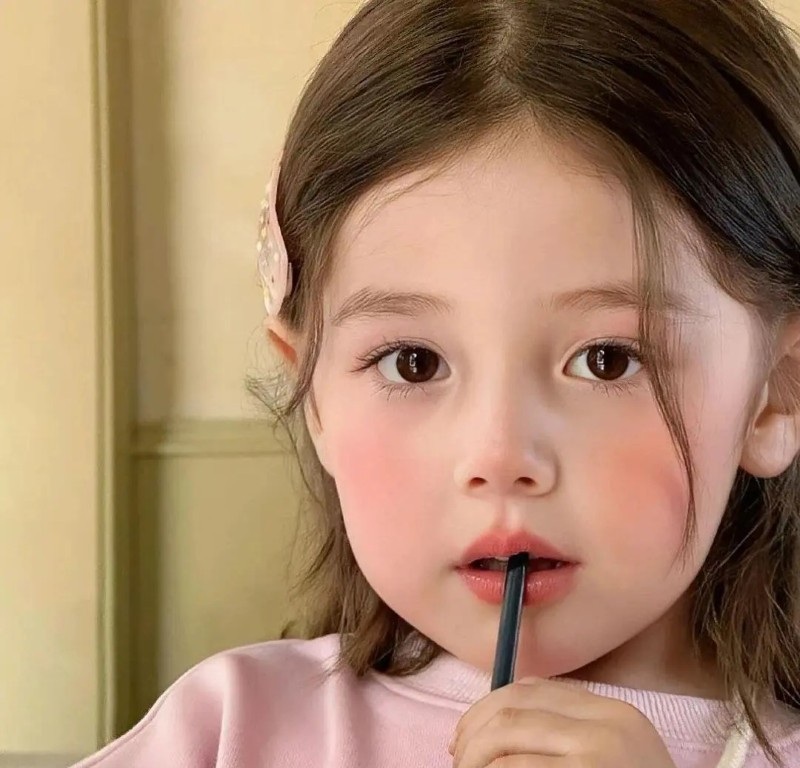cuteness cute baby girl images for whatsapp dp 42