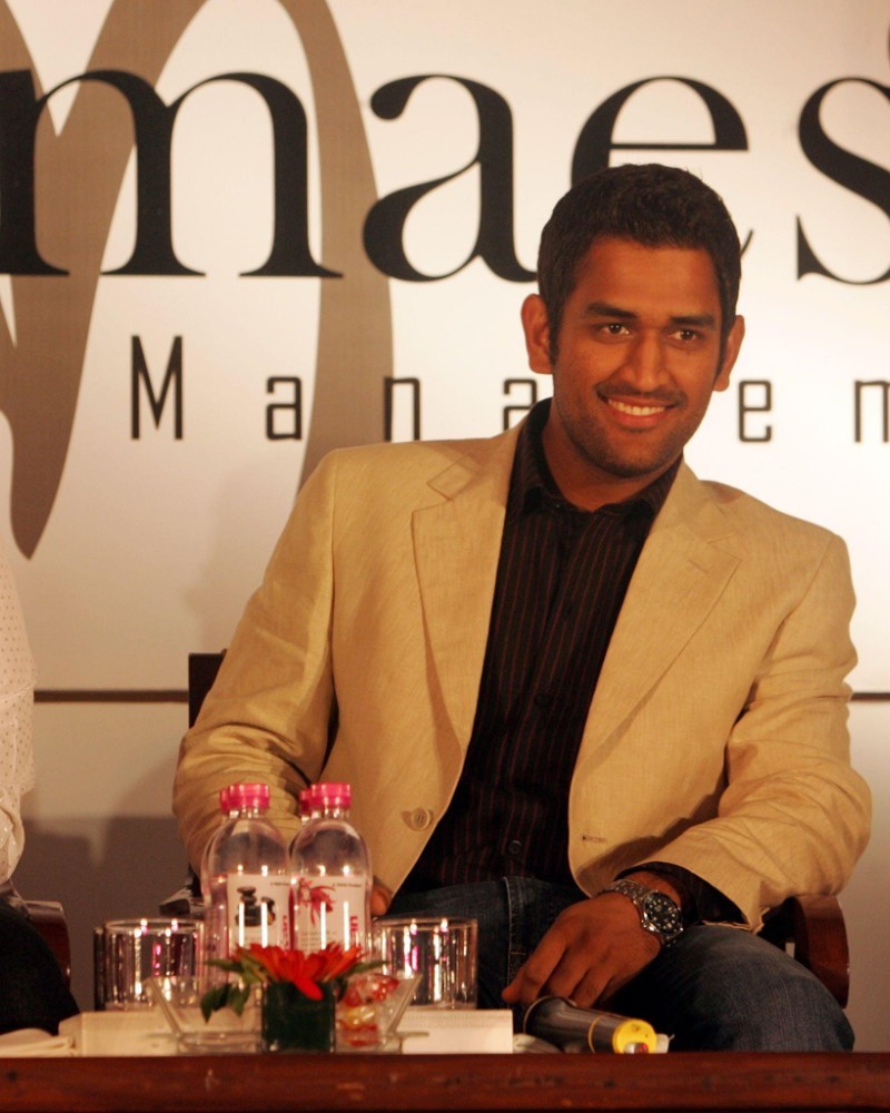 dhoni dp 14