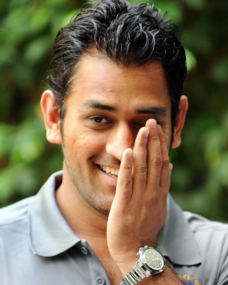 dhoni dp 15