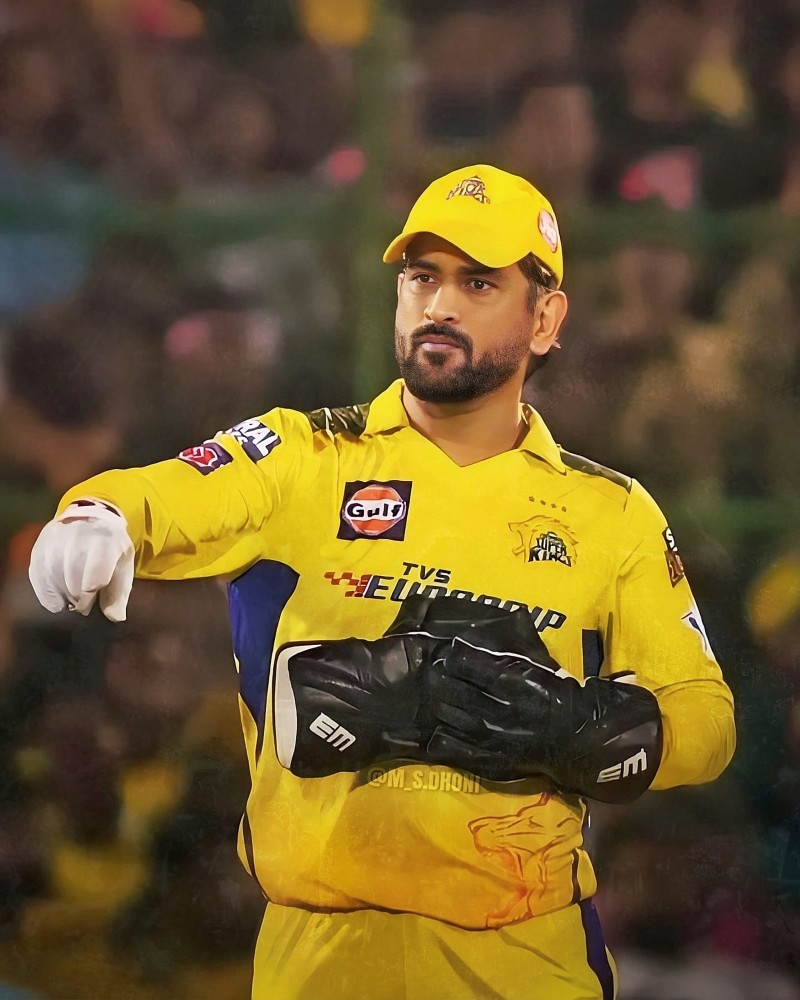 dhoni dp 30