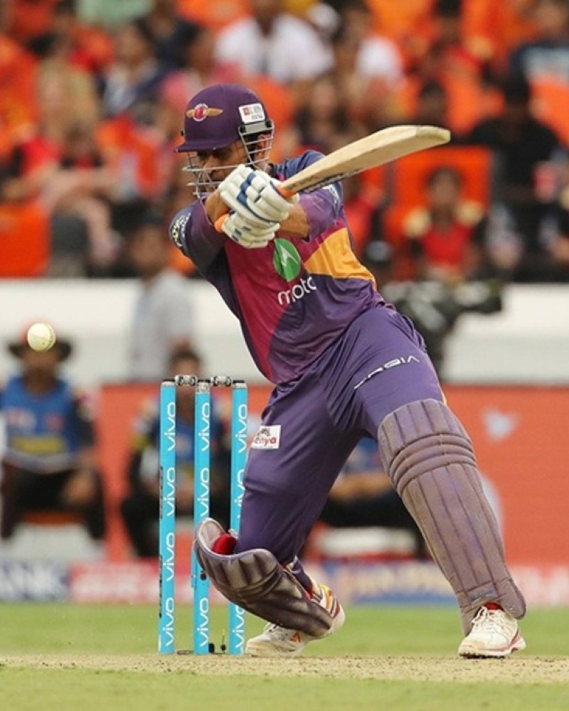 dhoni dp 34