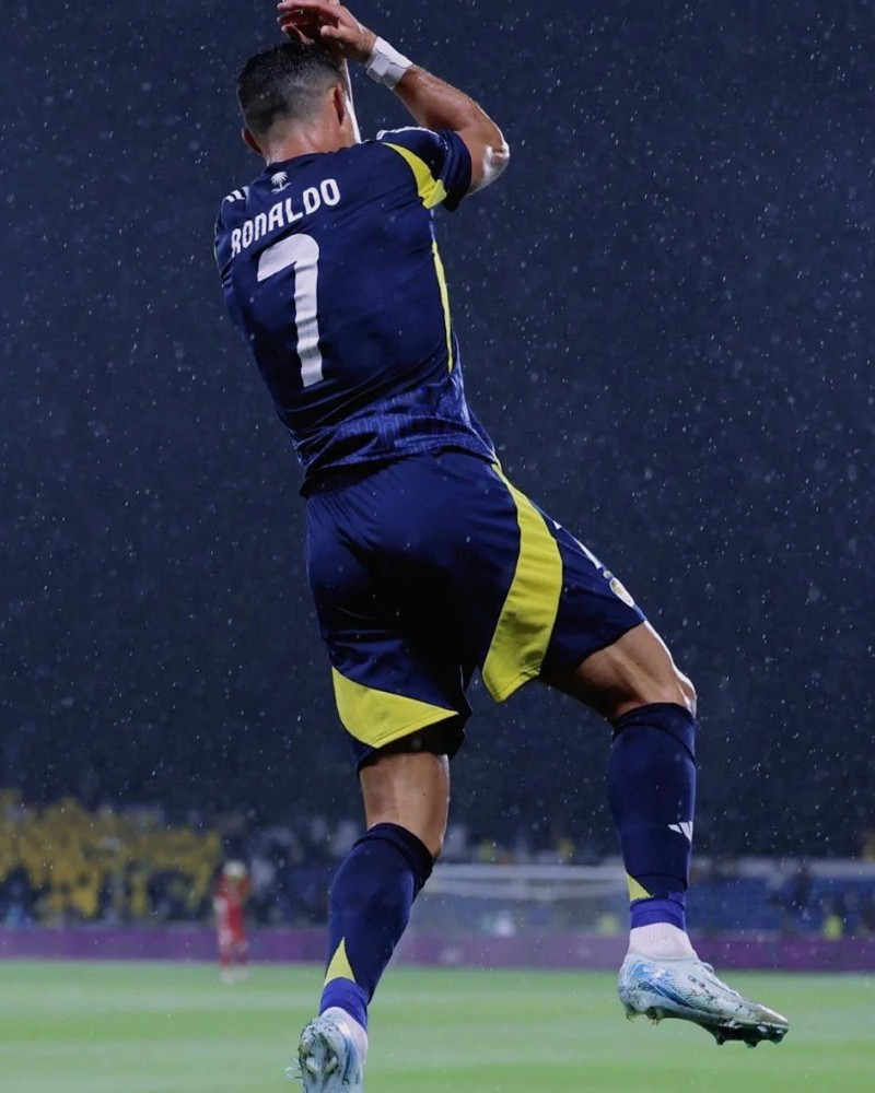 football dp 4