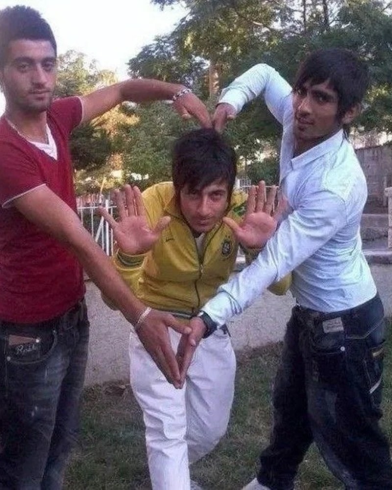 friends group dp funny 27