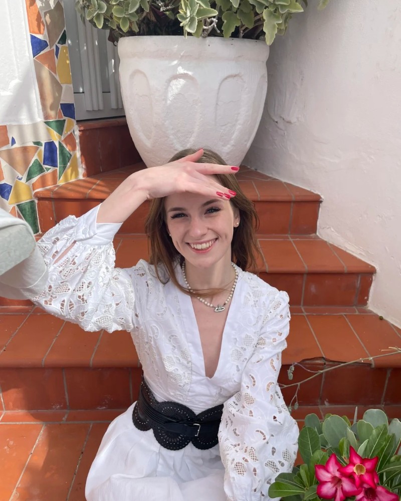 happy dp for girl 15