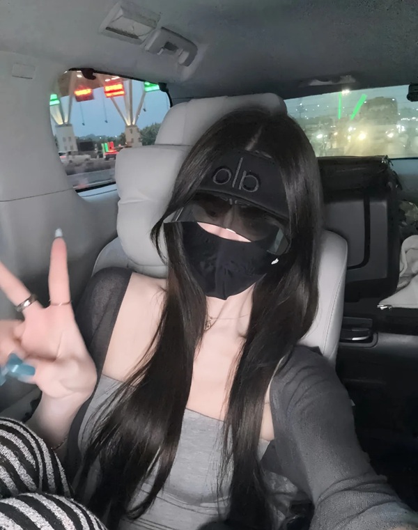 hidden face dp for girls 25