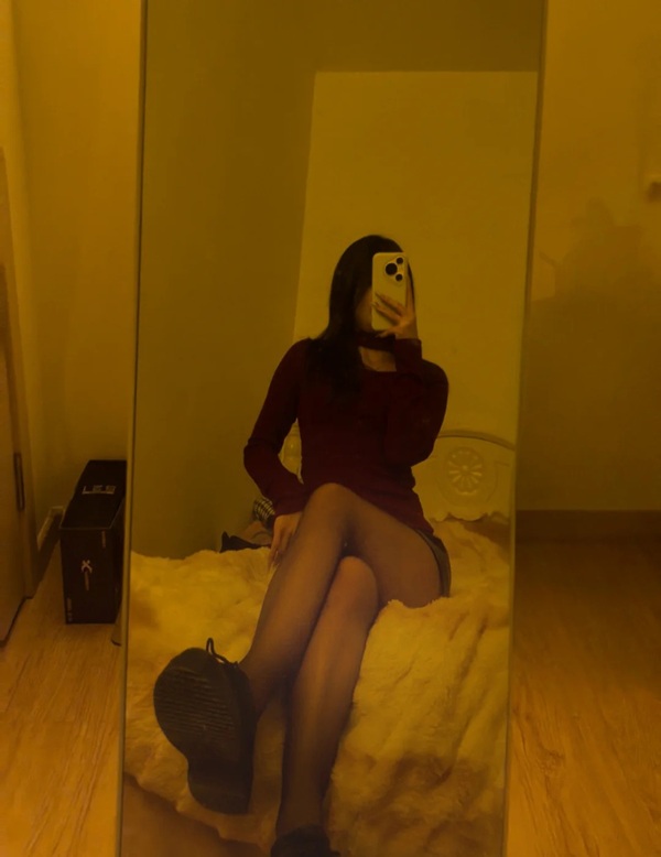 hidden face dp with iphone​