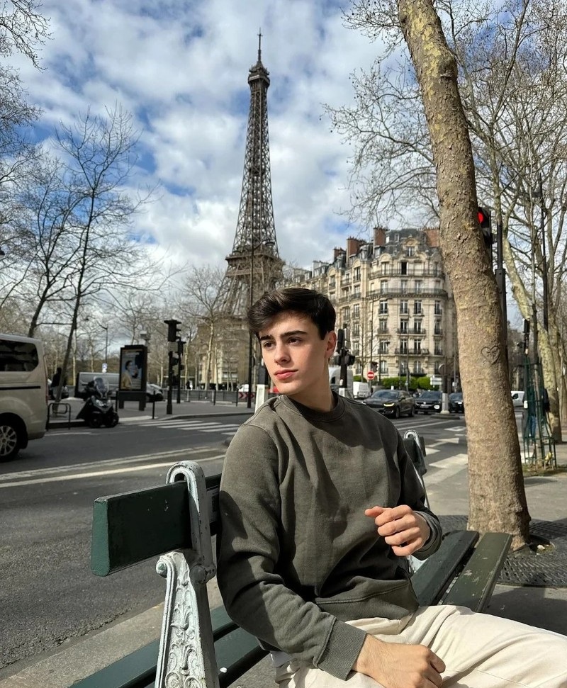 hot boy dp 19
