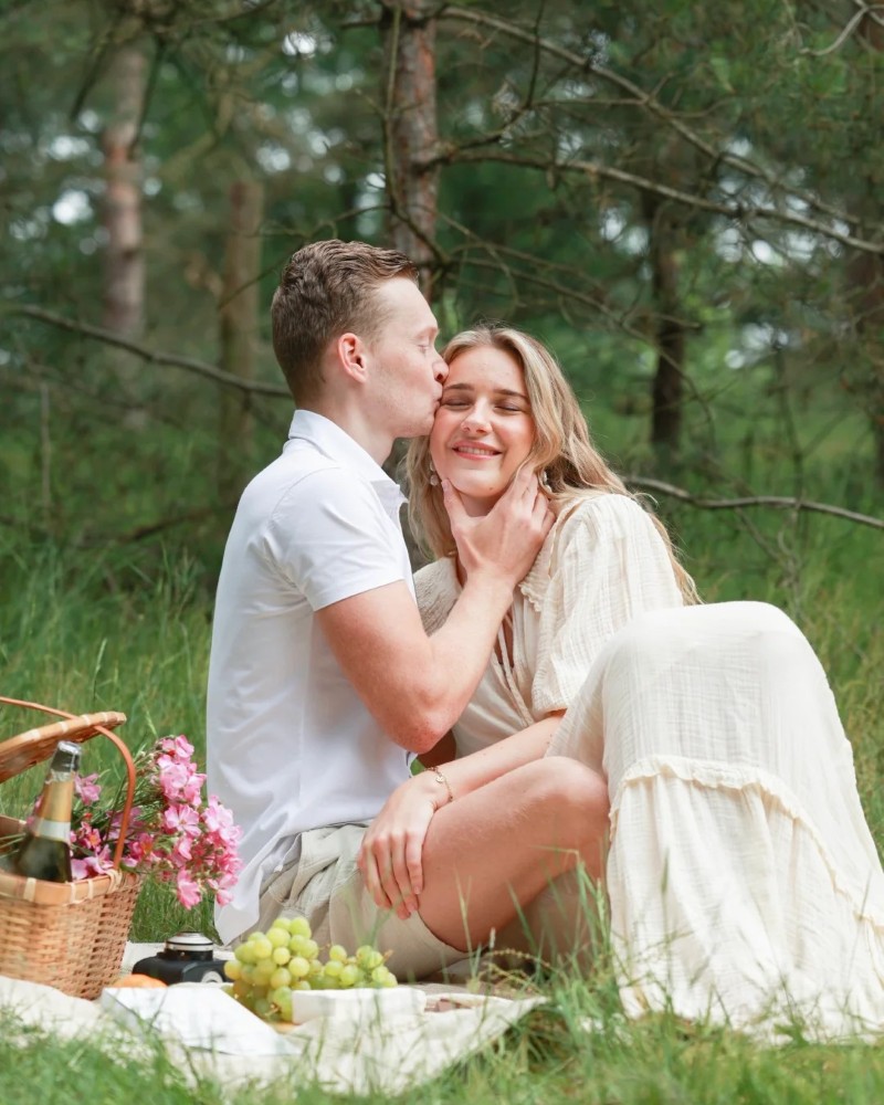 instagram attractive cute couple dp 32