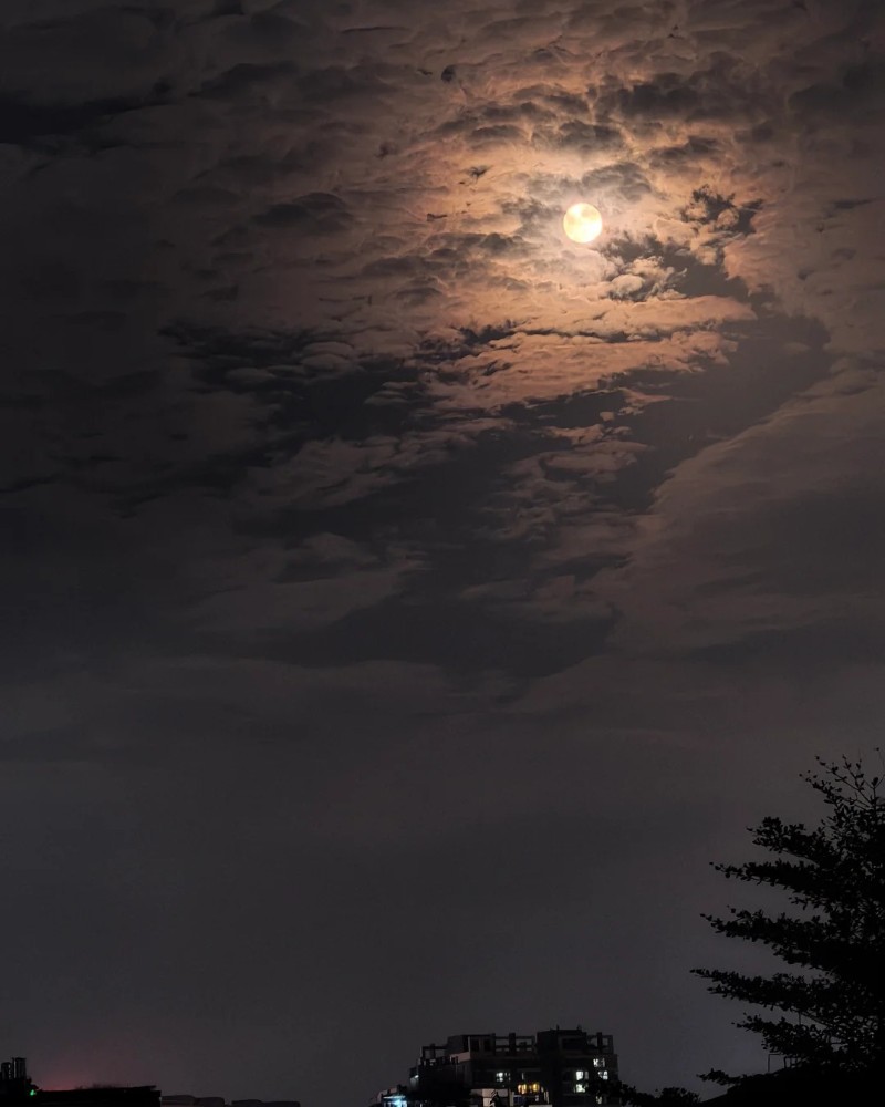 moon pics for dp 37