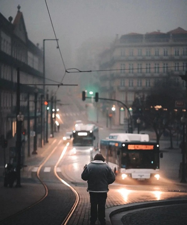 sad alone boy dp 21