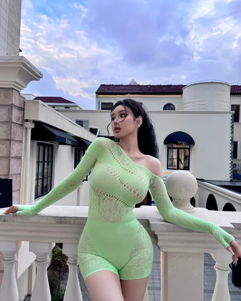 sexy girl dp 12