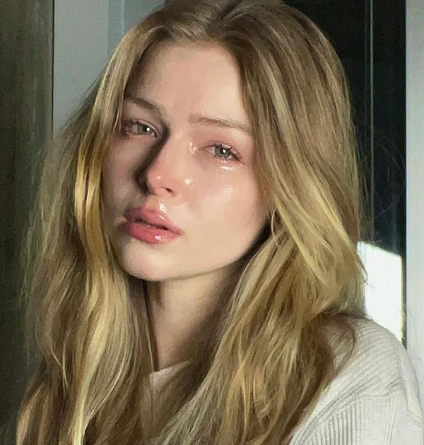 very sad dp girl 29