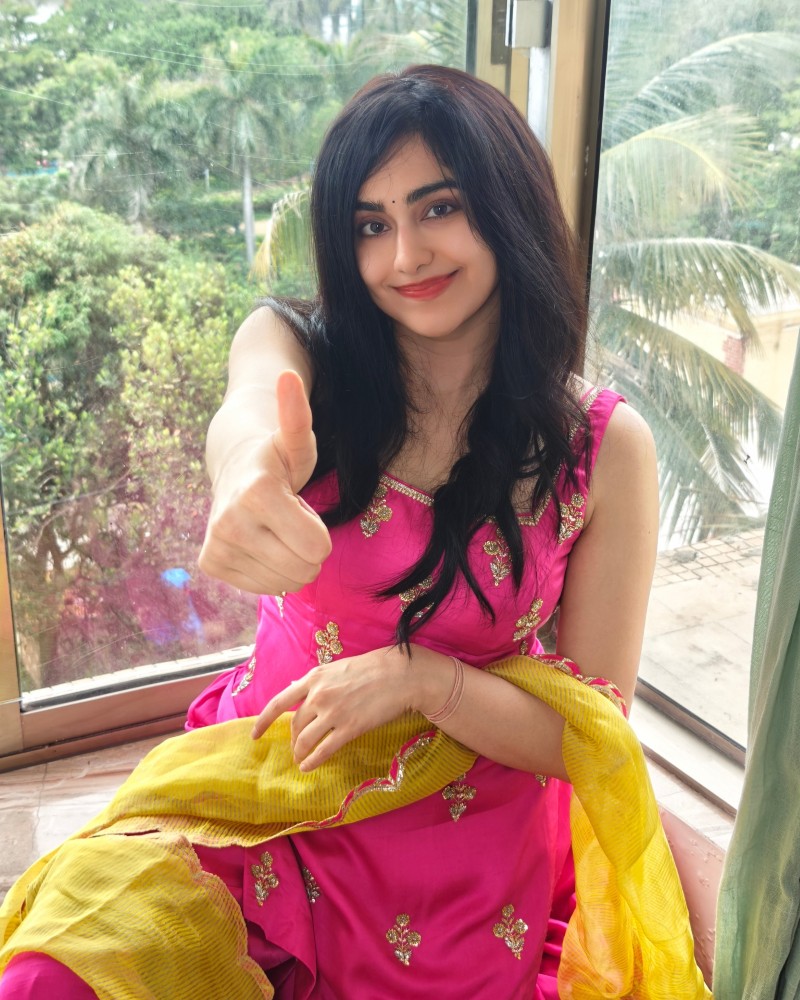 adah sharma hot sexy pics