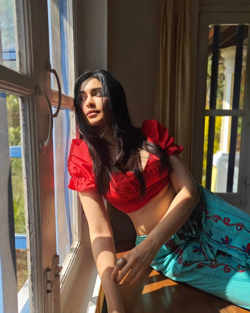 adah sharma sexy pics 25