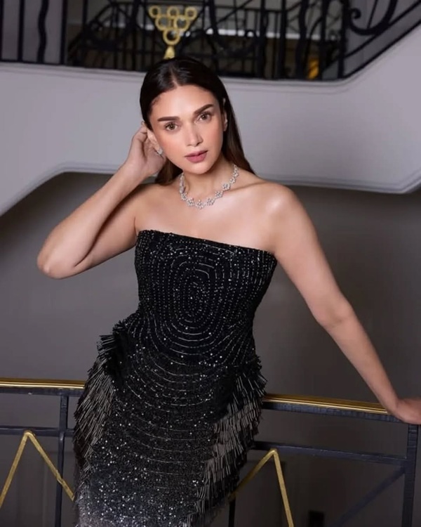aditi rao hydari sexy pics 29