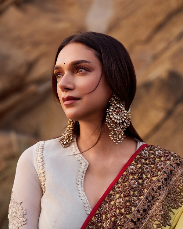 aditi rao hydari sexy pics 9
