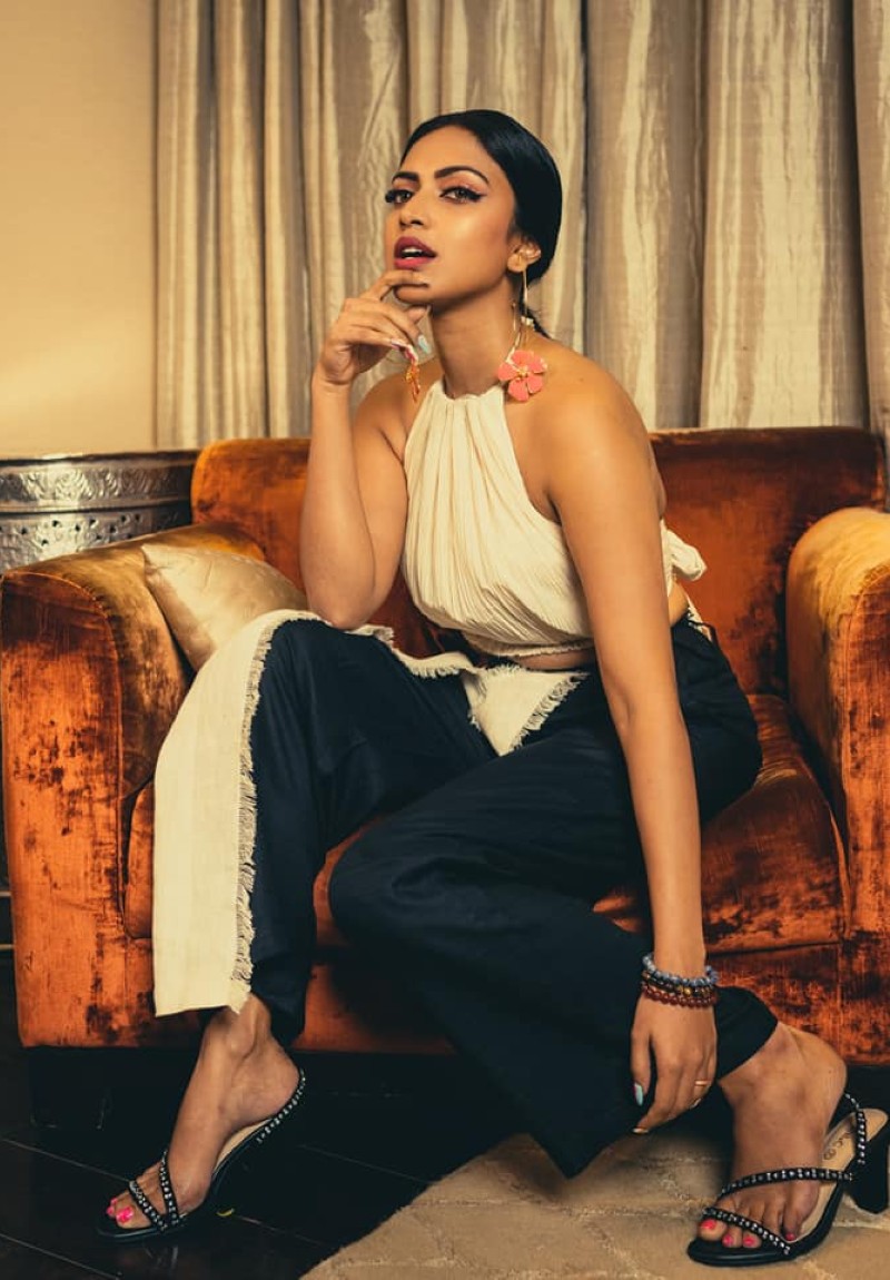 amala paul sexy pic 12