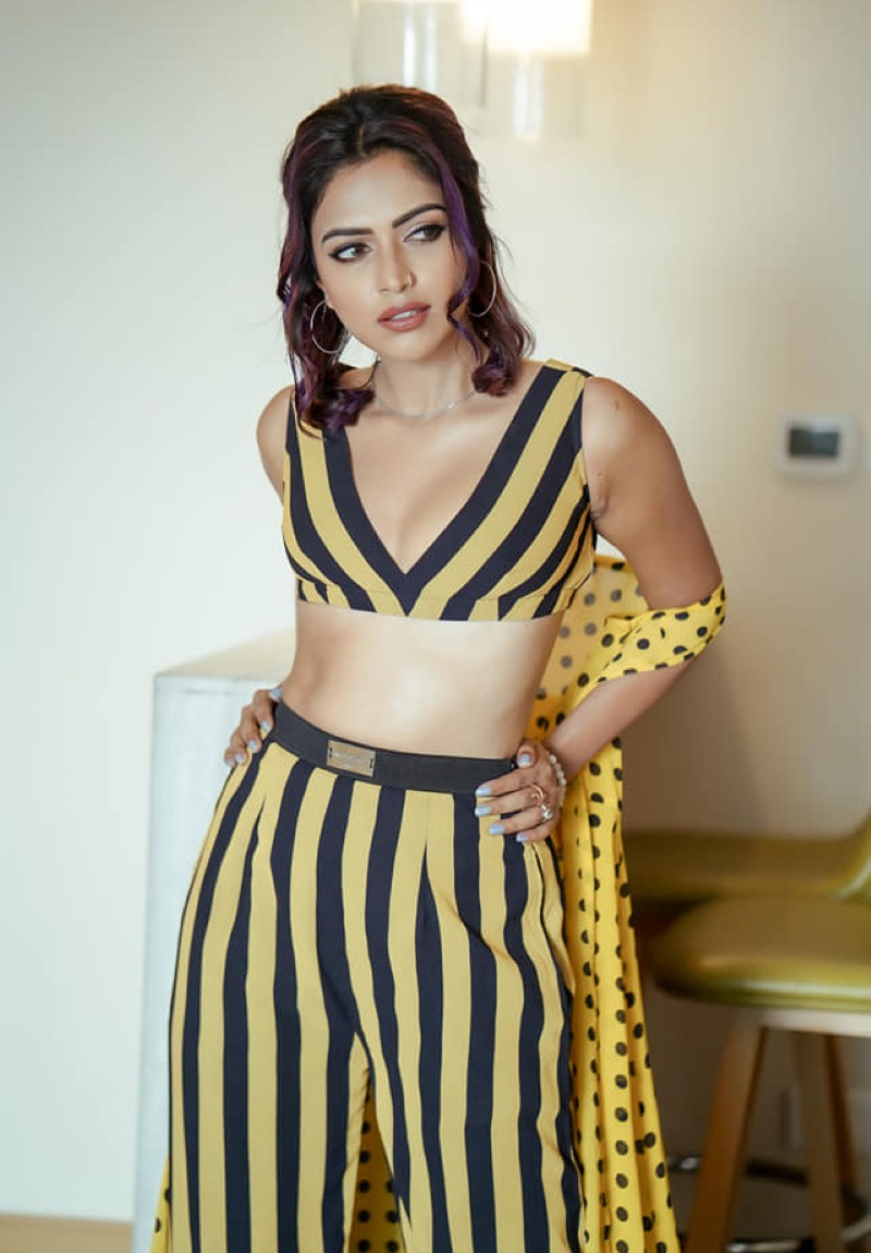 amala paul sexy pic 18 