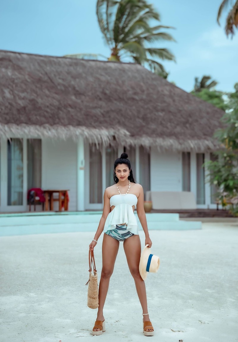 amala paul sexy pic 27