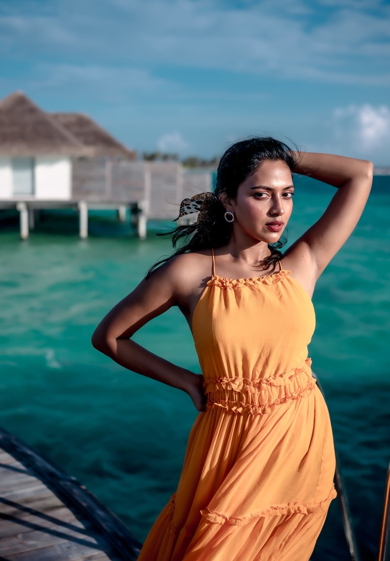 amala paul sexy pic 30