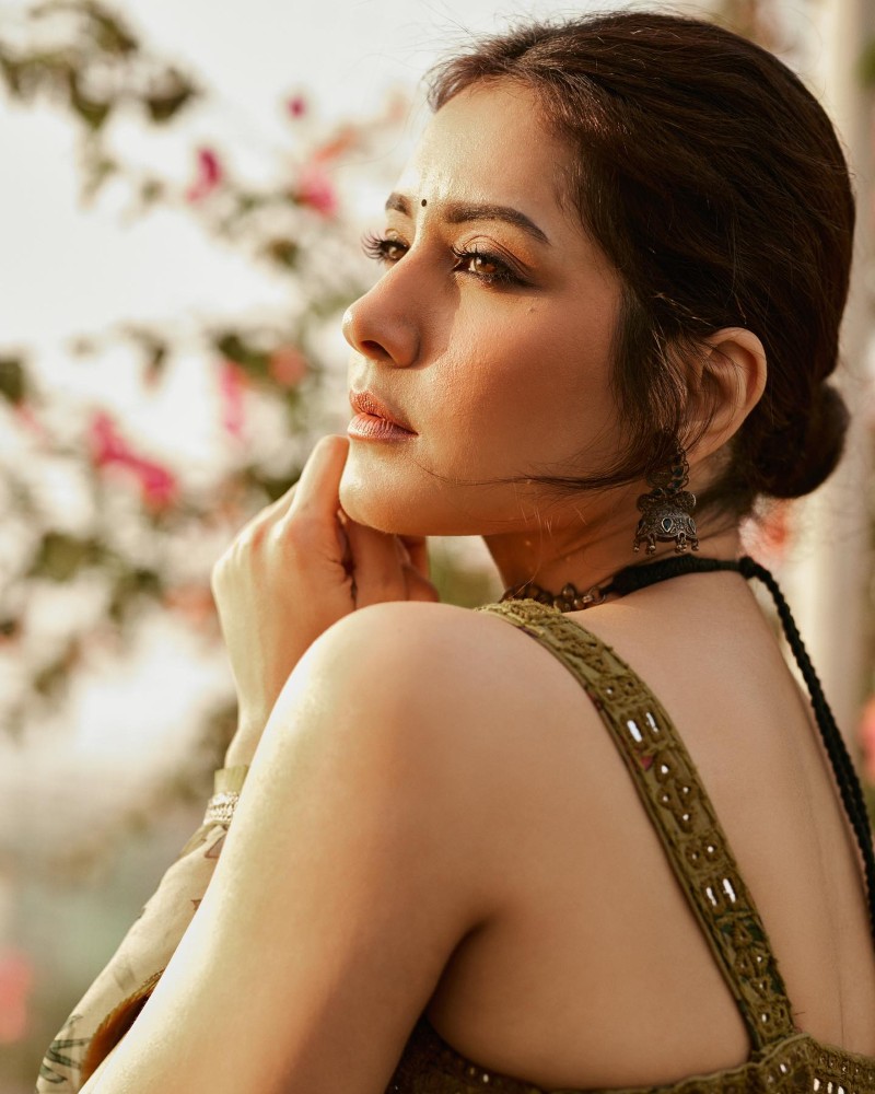 bollywood actress sexy pics 23