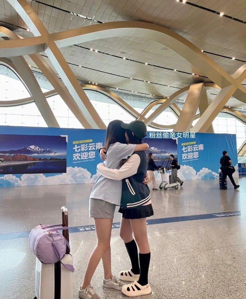 cute 2 best friends 1
