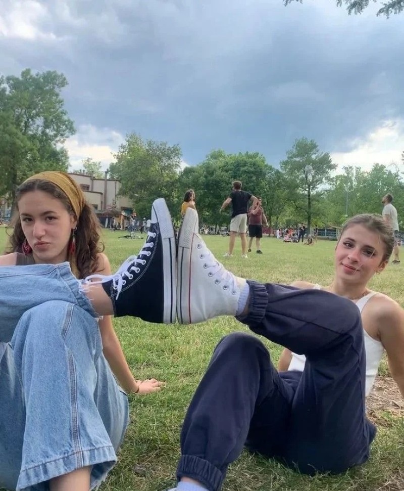 cute 2 best friends 2