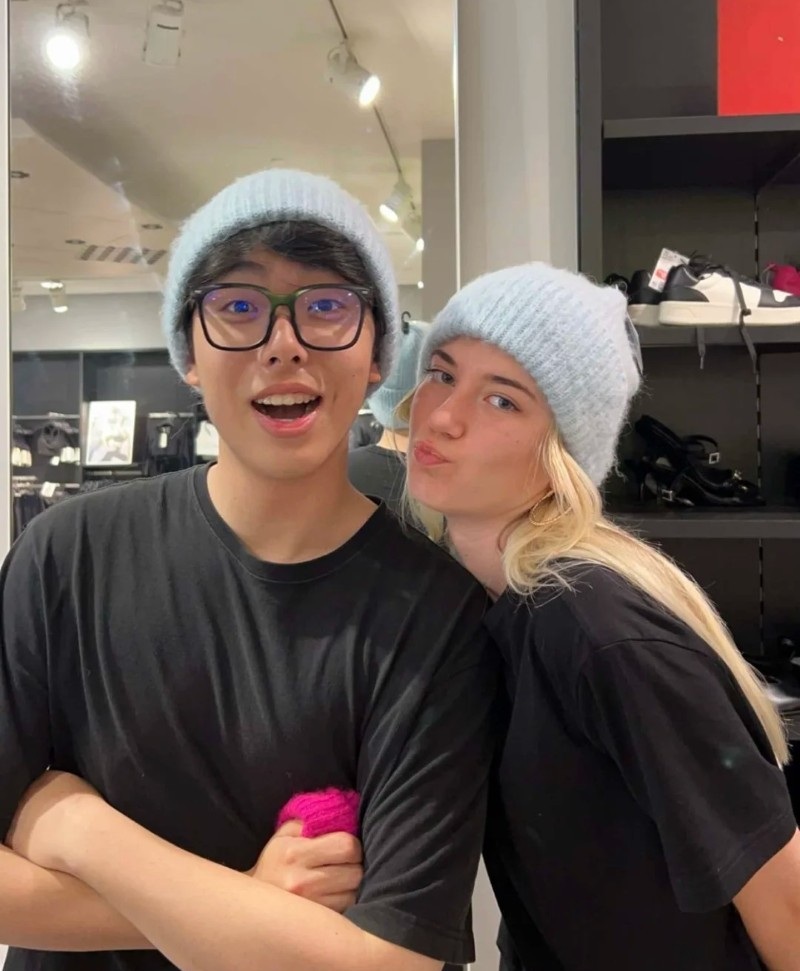 cute 2 best friends 36