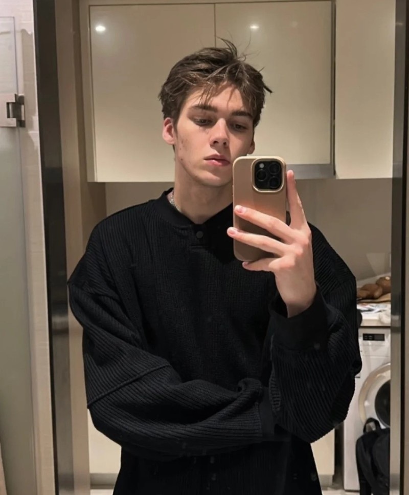 handsome boy pic 18 years old 11