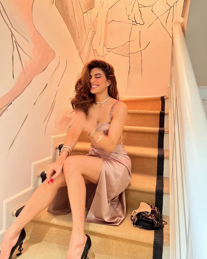 jacqueline fernandez sexy pics 3
