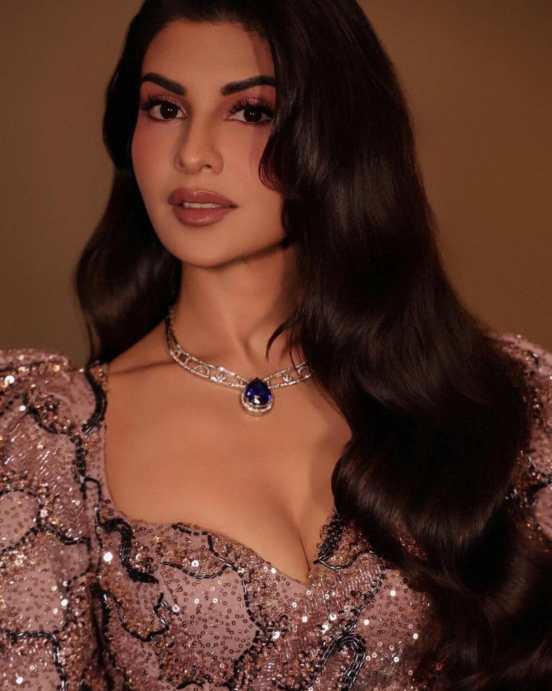 jacqueline fernandez sexy pics 32