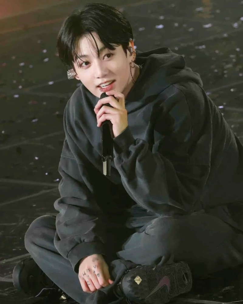 jungkook cute photos 37